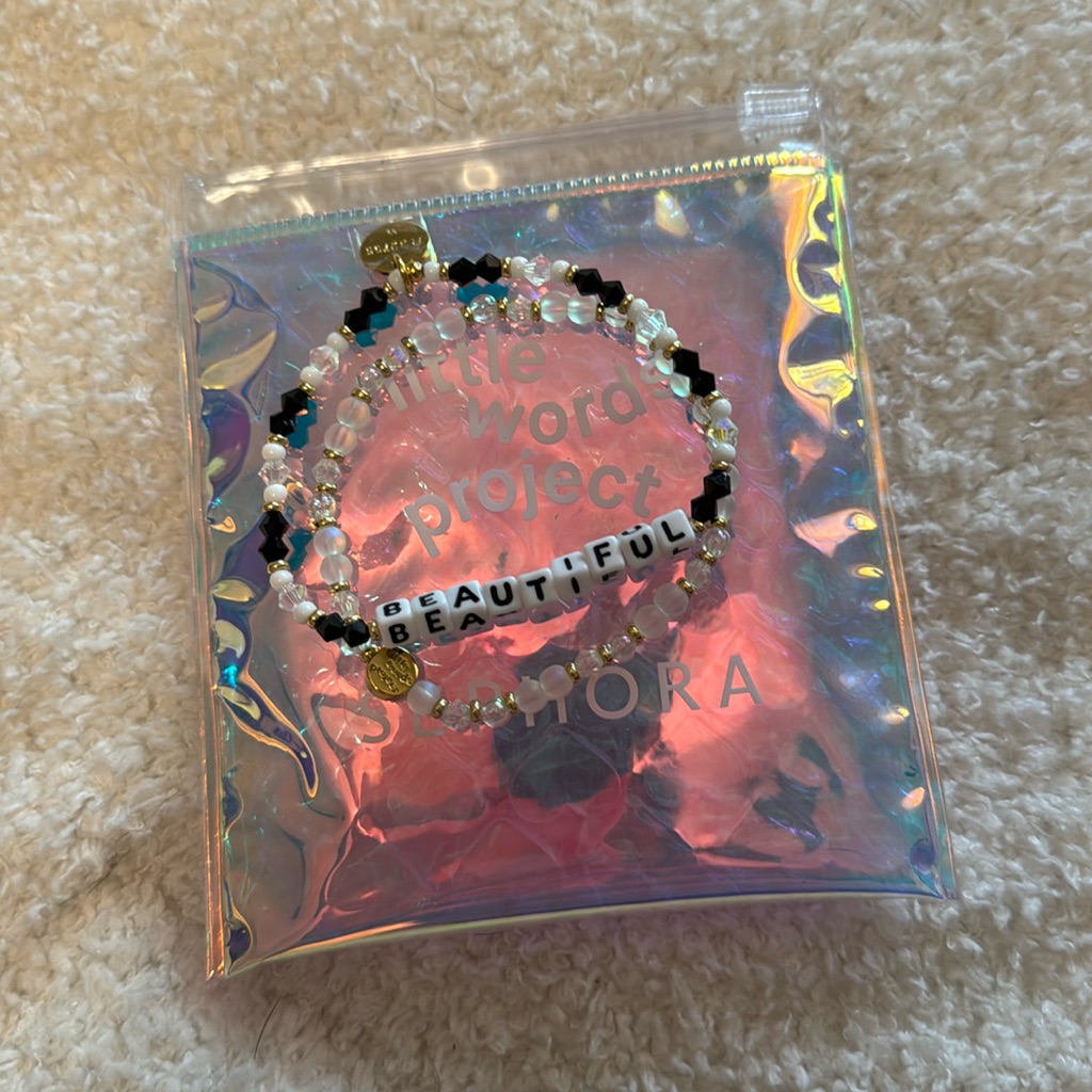 Brand New Rouge Member Exclusive Little Words Project Bracelets 38$